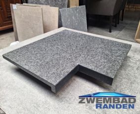 Basalt Binnenhoek 50-50x35x2-4cm gevlamd geborsteld haakse neus gezoet 550